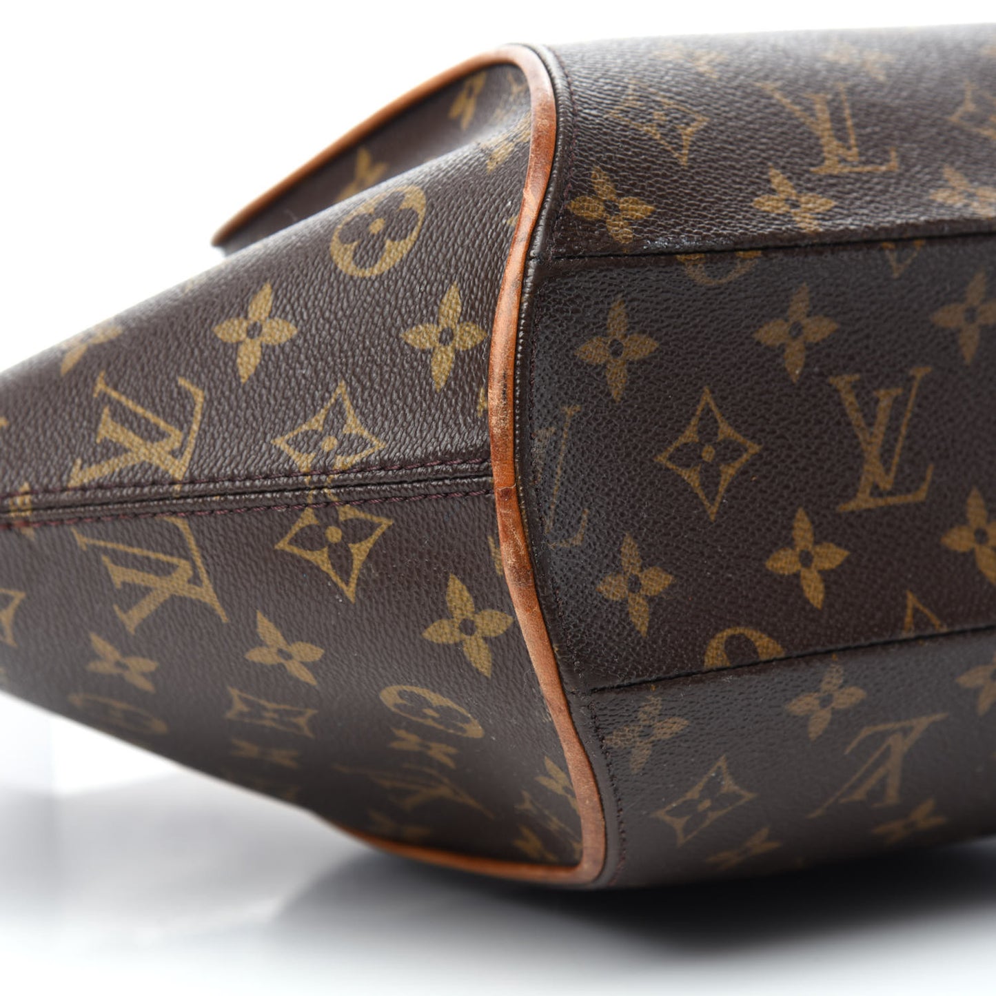 Monogram Ellipse MM