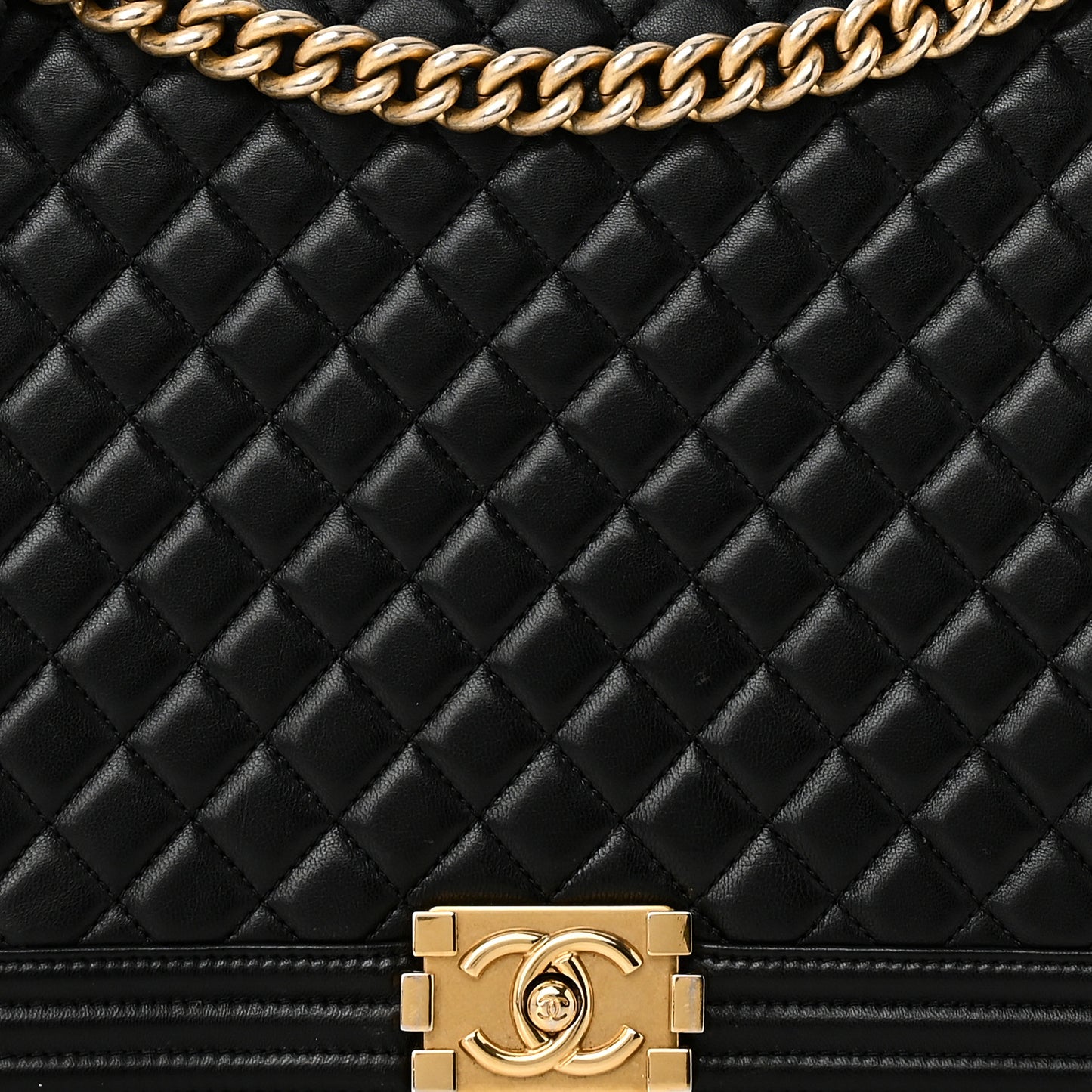 Lambskin Quilted Large Boy Flap Black