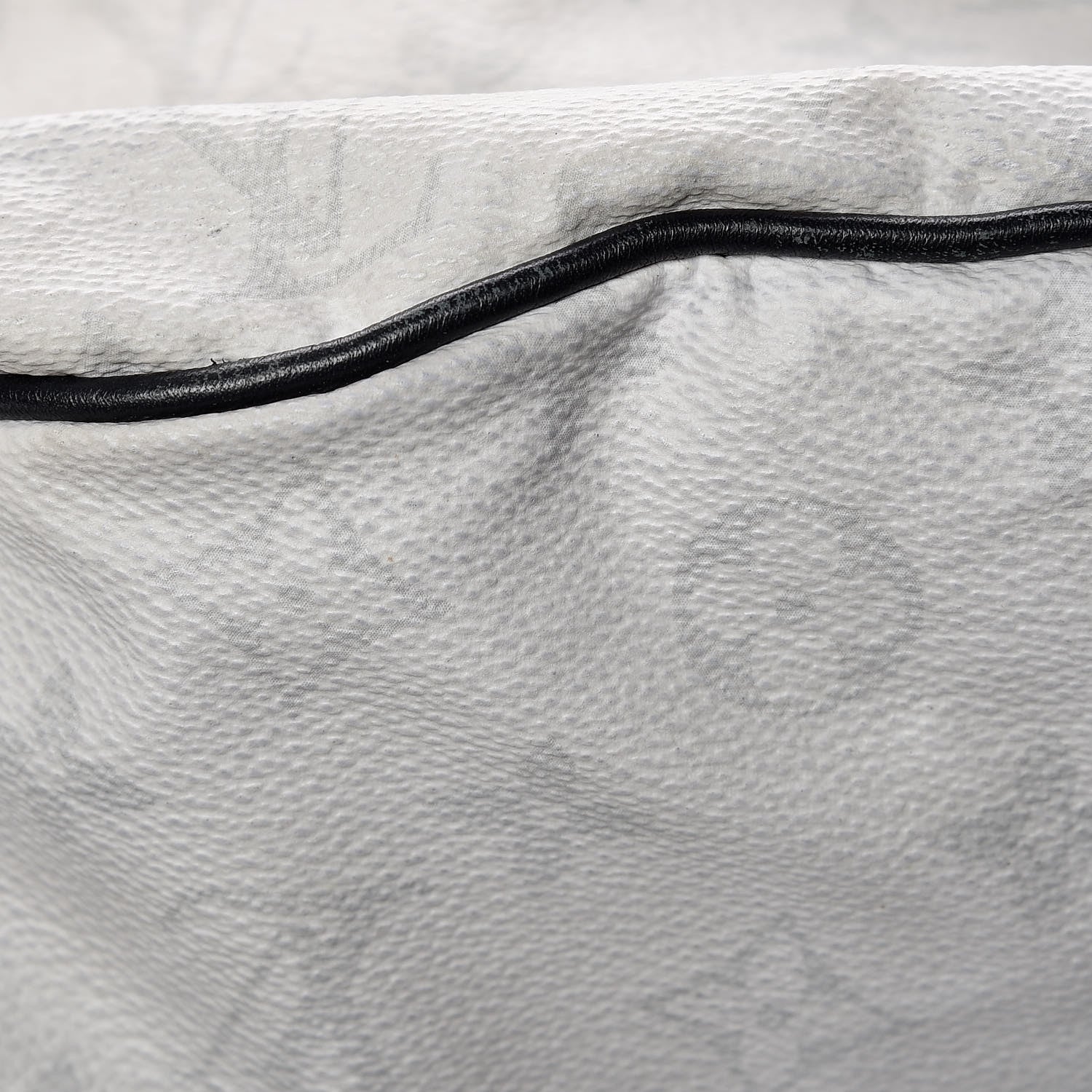 Louis Vuitton Monogram Ultralight Backpack White 16 of 16