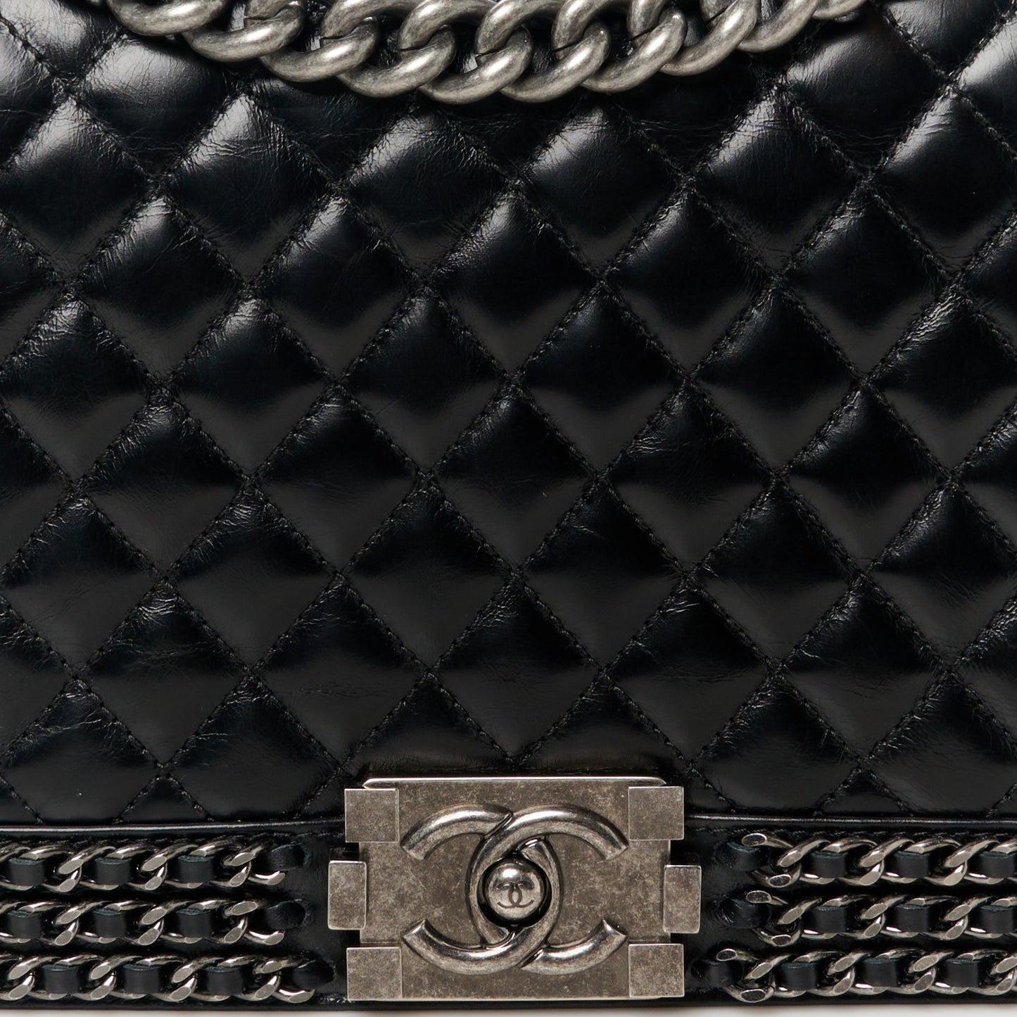 Glazed Calfskin Quilted New Medium Boy Chained Flap Black