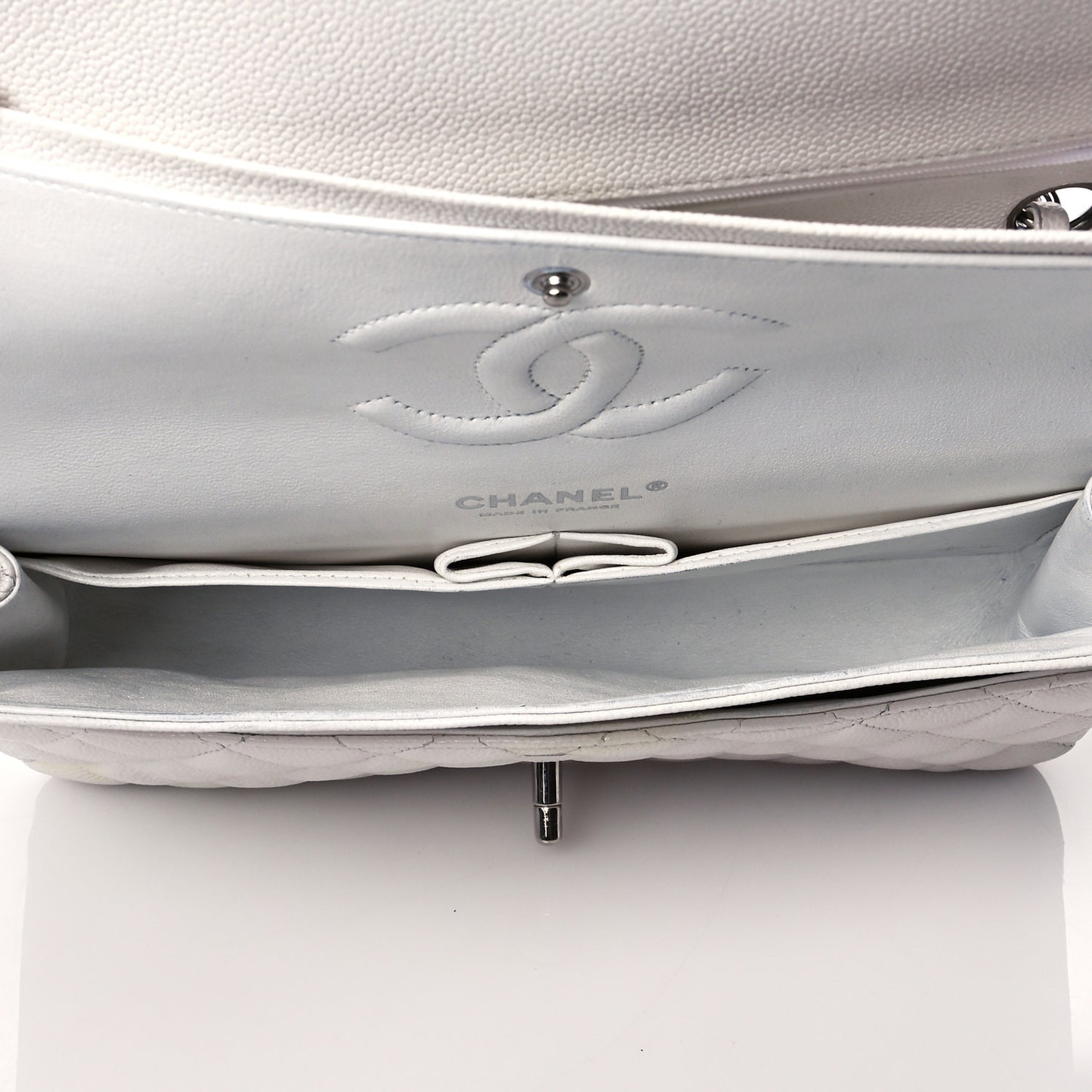 Caviar Quilted Medium Double Flap White