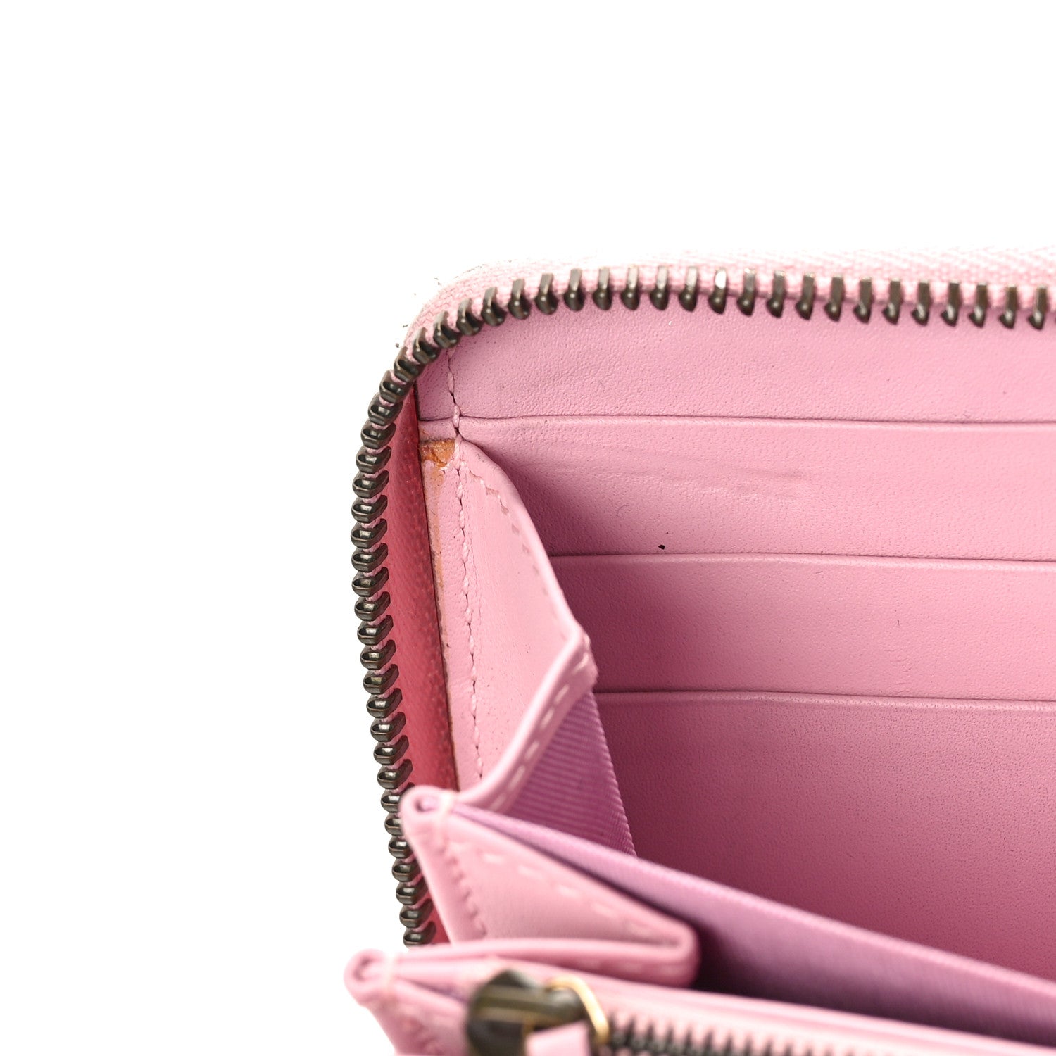 Gucci GG Supreme Monogram Strawberry Zip Around Wallet Light Pink 15 of 15