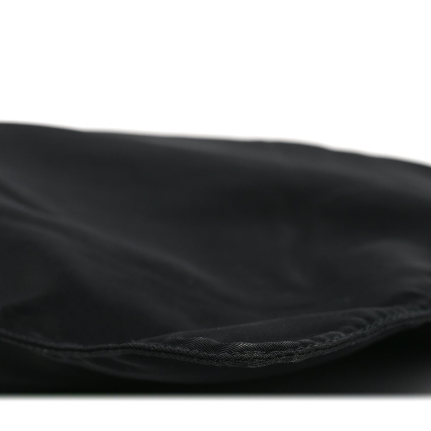 Nylon Flat Messenger Bag Black
