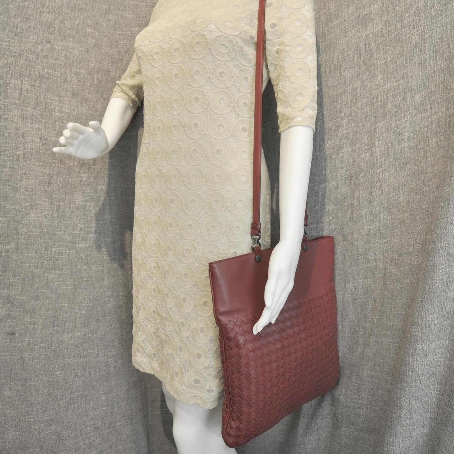 Nappa Intrecciato Flat Crossbody Bag Red