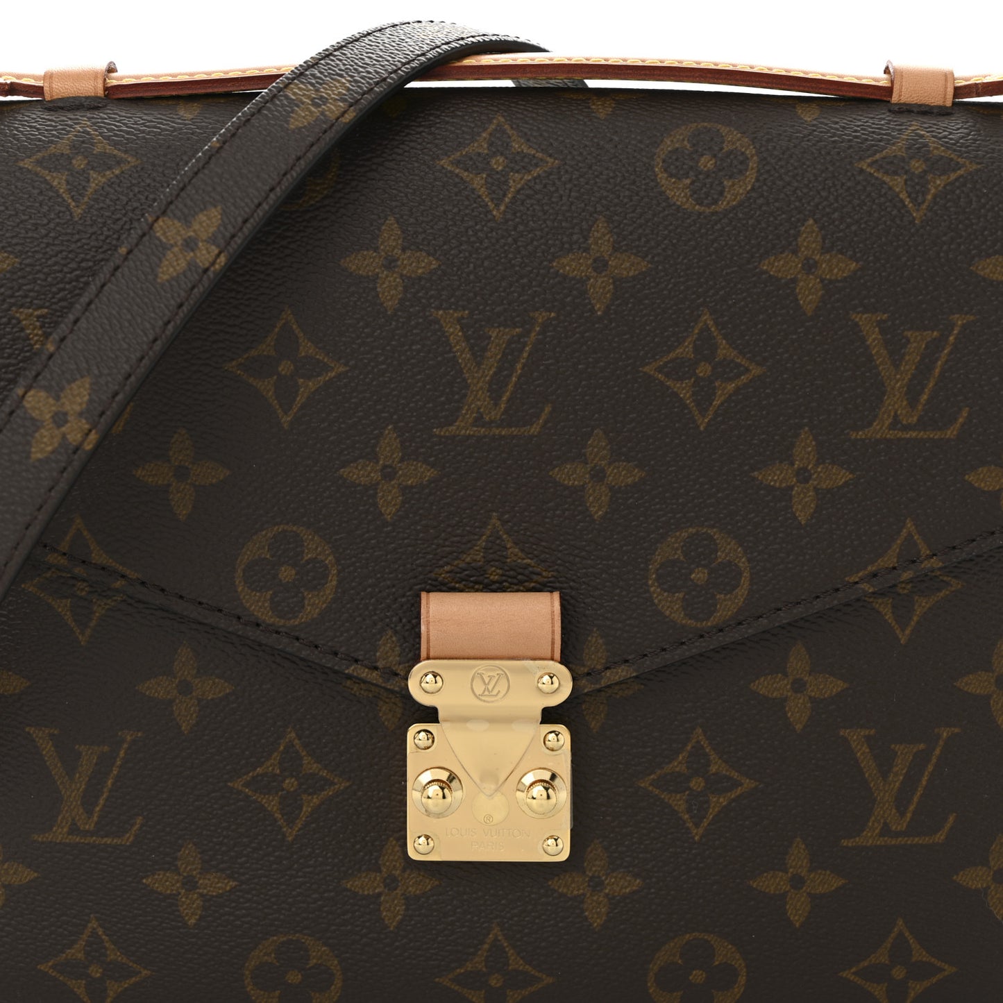 Monogram Pochette Metis
