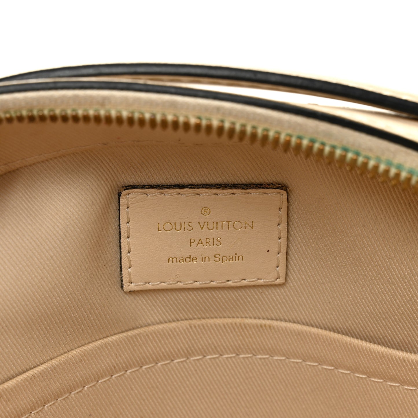 Monogram Saintonge Creme