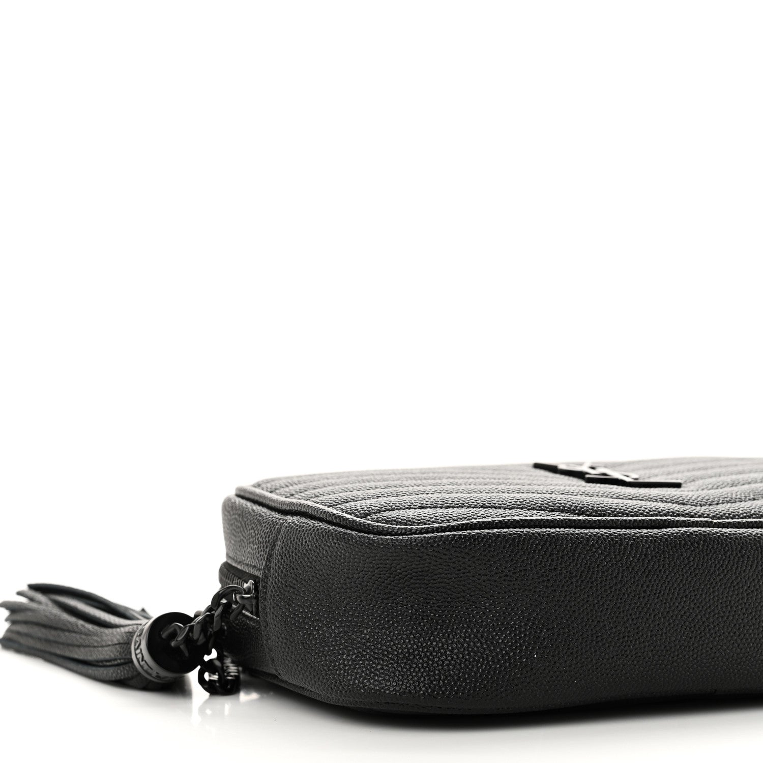 Saint Laurent Grain De Poudre Matelasse Monochrome Monogram Mini Lou Camera Bag Black 8 of 9