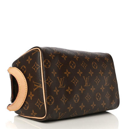 Louis Vuitton Monogram Dopp Kit Toilet Pouch 4 of 13