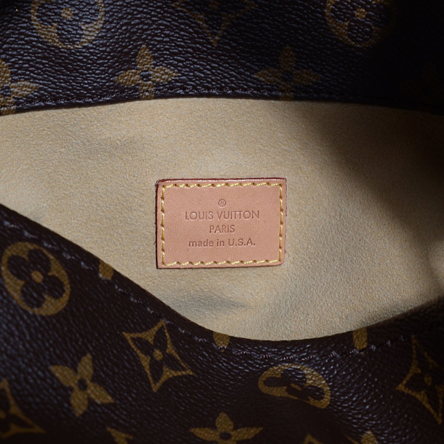 Monogram Artsy MM