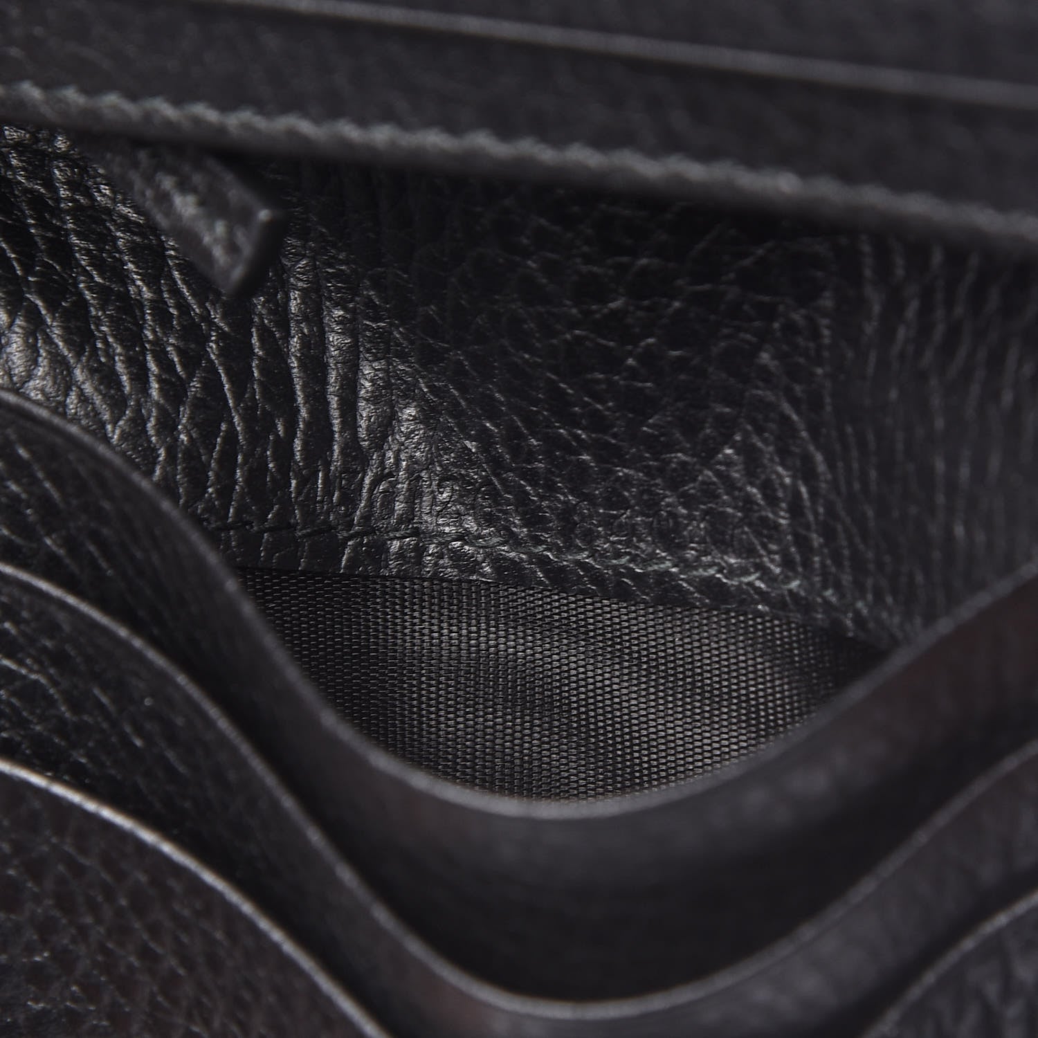 Gucci Pebbled Calfskin GG Marmont Card Case Black 7 of 10