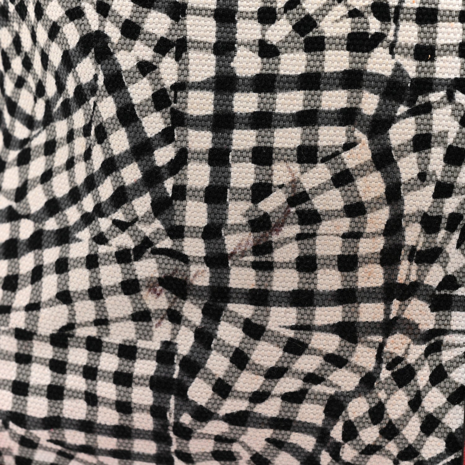 MCM Visetos Medium Liz Reversible Shopper Tote Ruby Red 20 of 31