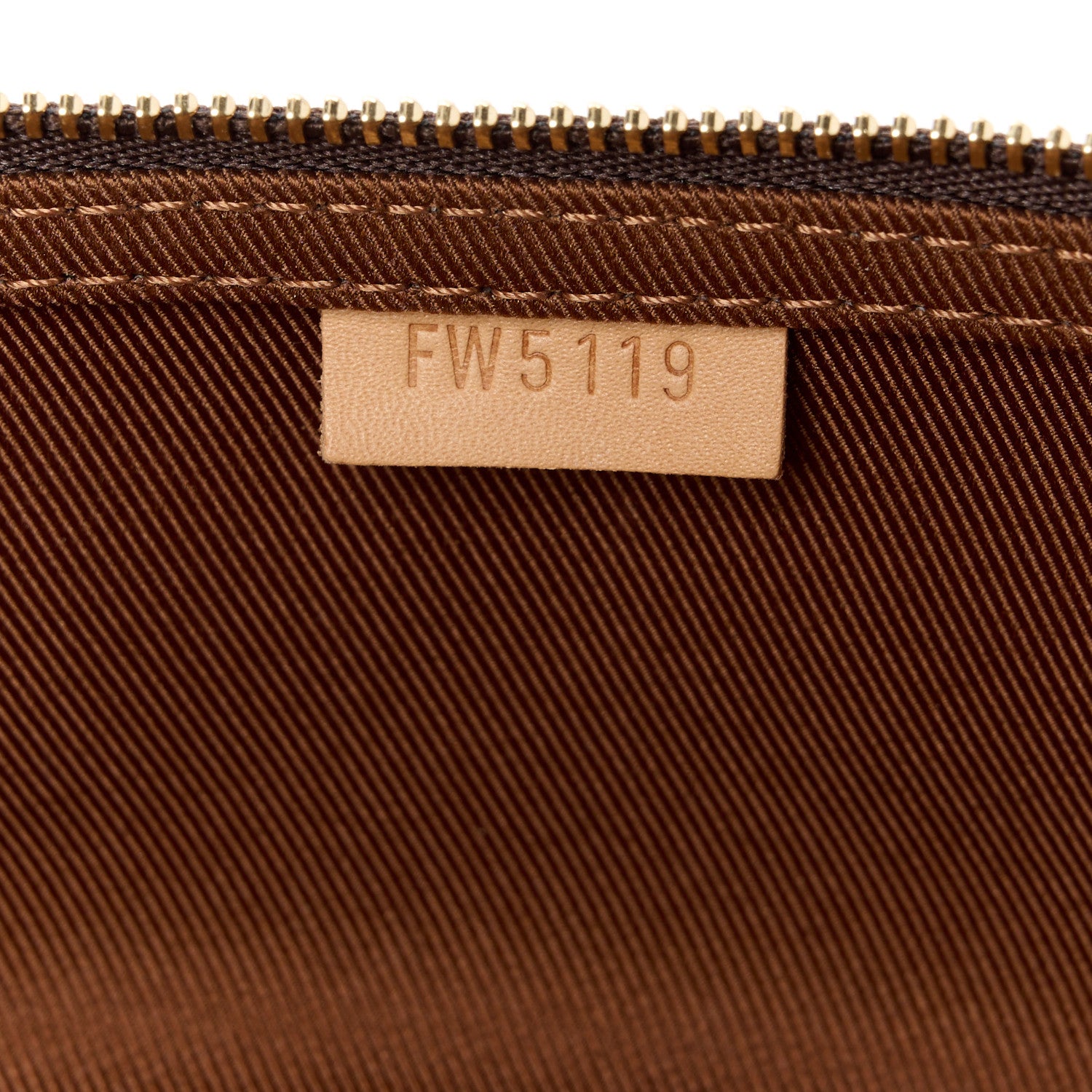 Louis Vuitton Monogram Packing Cube MM 7 of 10