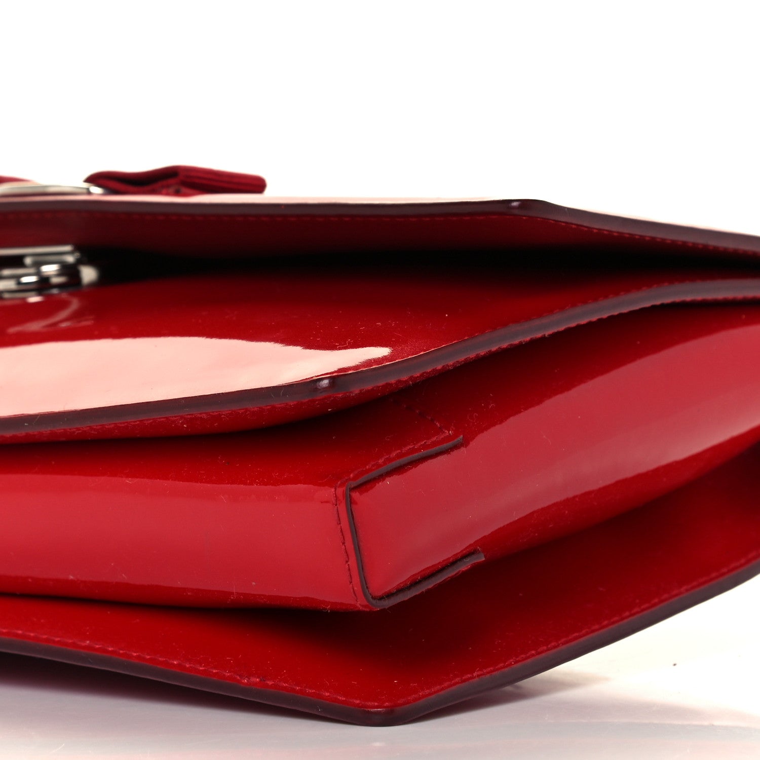 Salvatore Ferragamo Patent Vara Bow Wallet On Chain Red 9 of 9