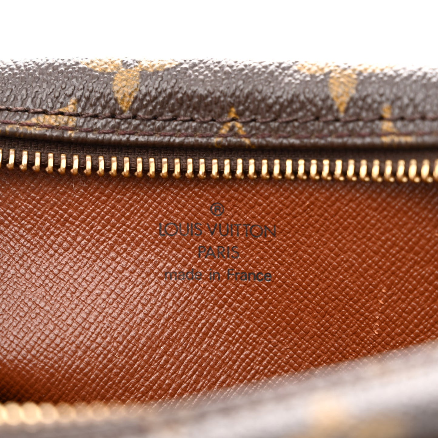 Monogram Amazone