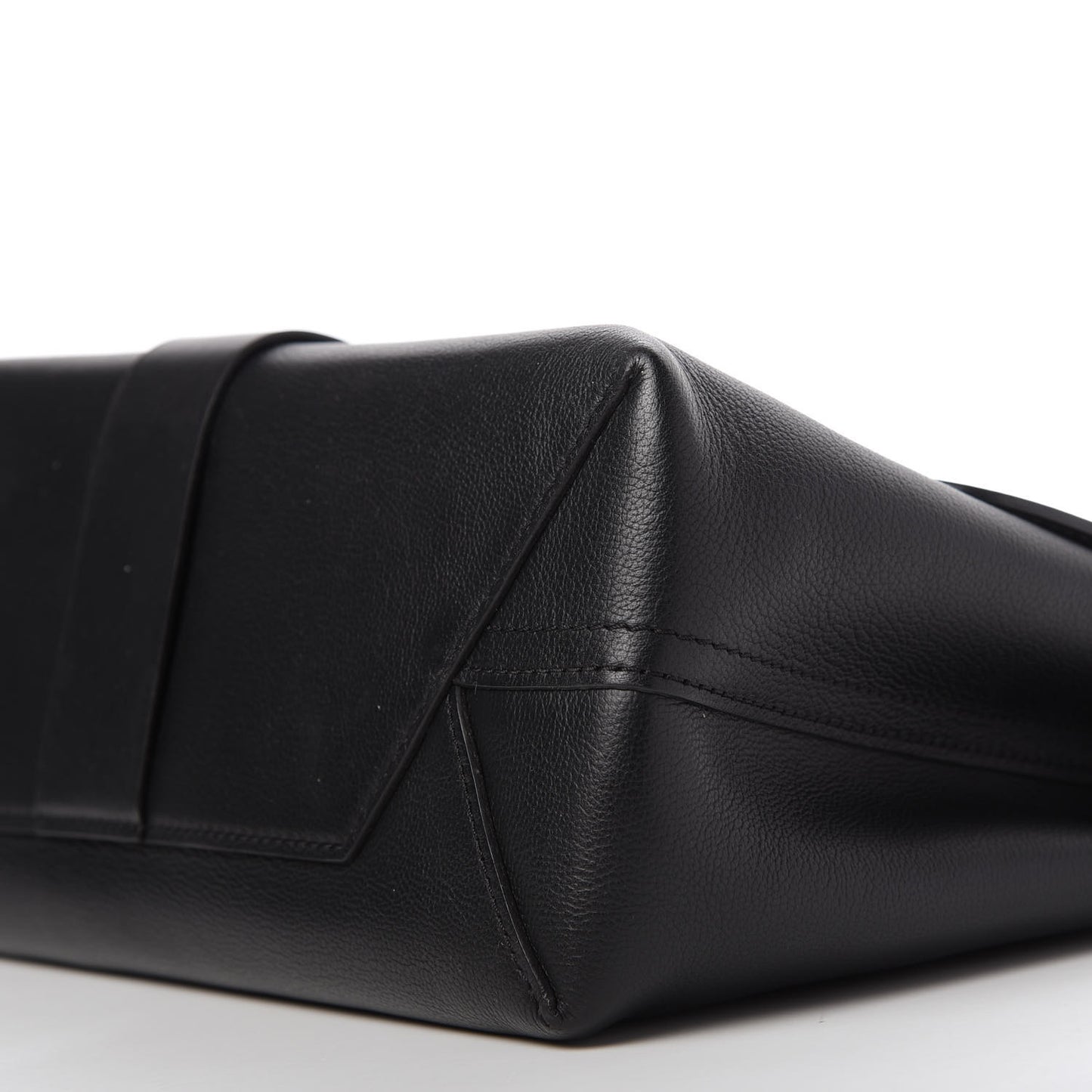 Calfskin Monogram Very One Handle Black