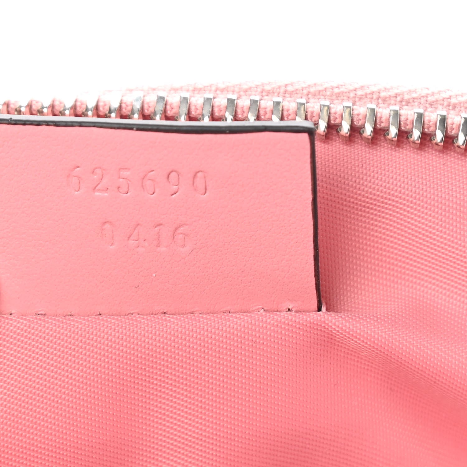 Gucci Calfskin Matelasse Large GG Marmont Pouch Cosmetic Case Wild Rose 7 of 9