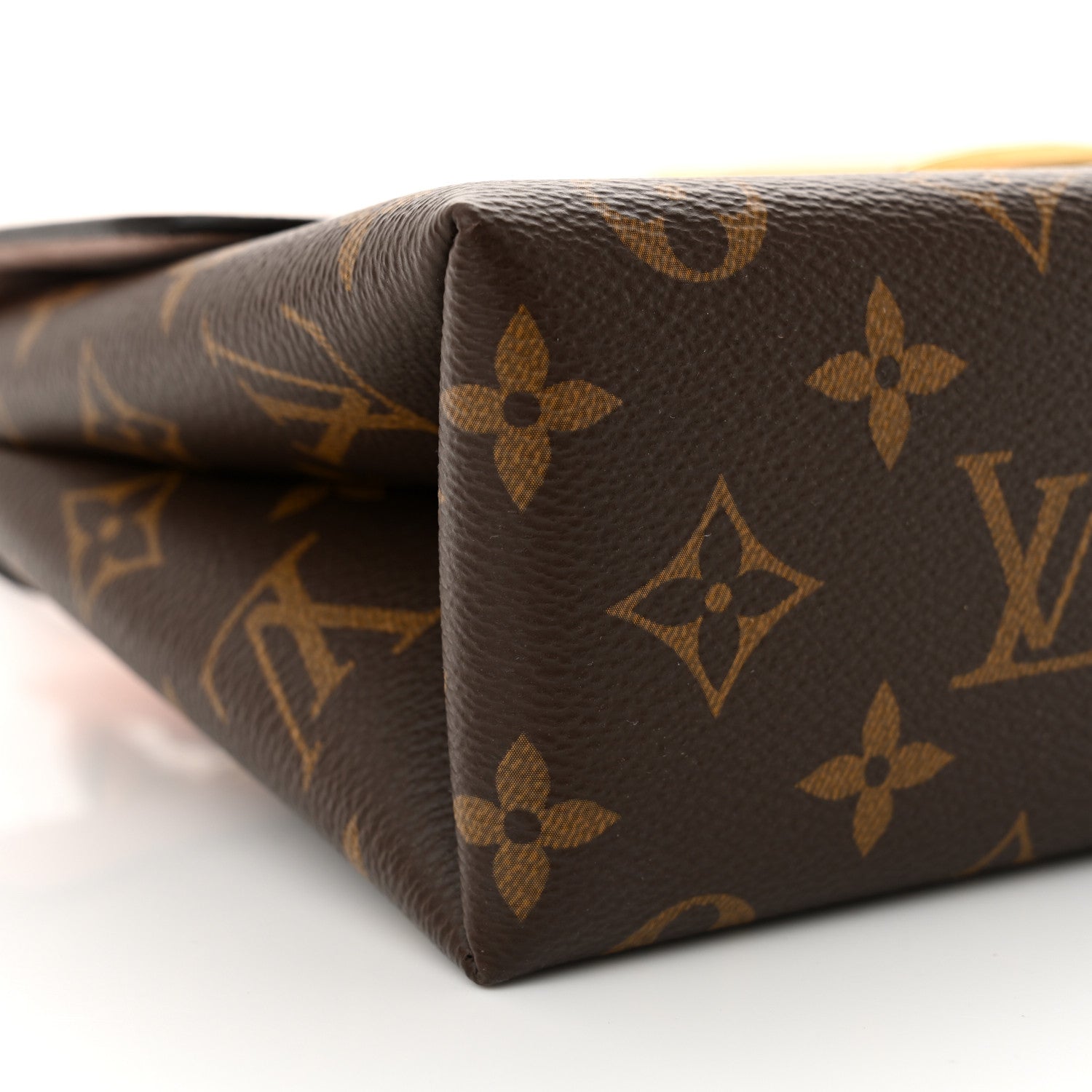 Louis Vuitton Monogram Locky BB Rose Poudre 9 of 10
