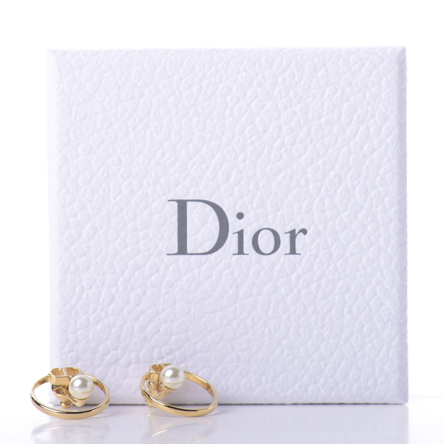 Pearl 30 Montaigne Earrings Gold