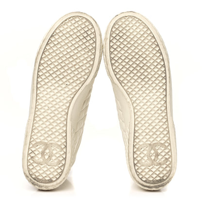 Chanel Calfskin High Top CC Sneakers 41 Ivory Black 6 of 8
