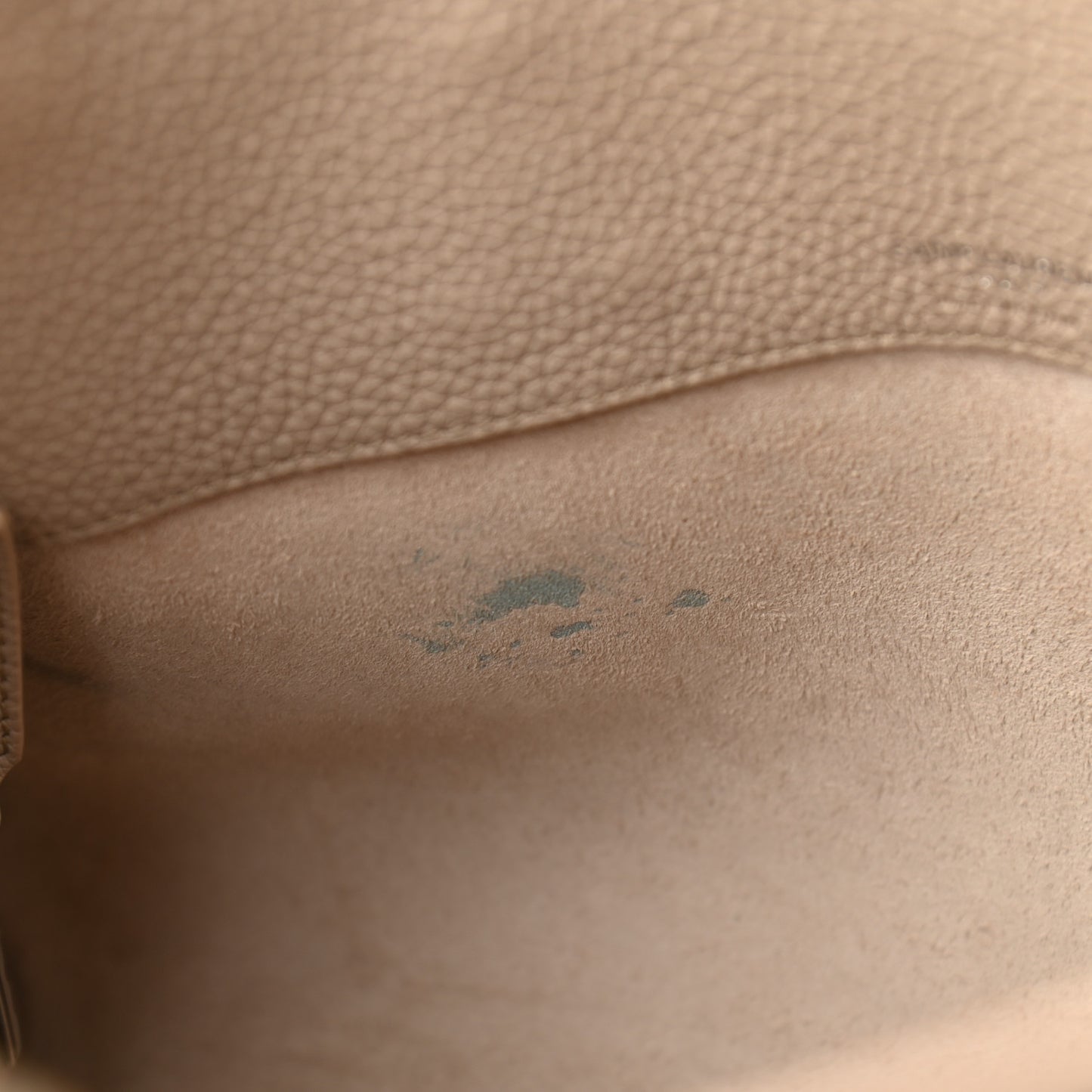 Grained Calfskin Small Supple Sac De Jour Nude
