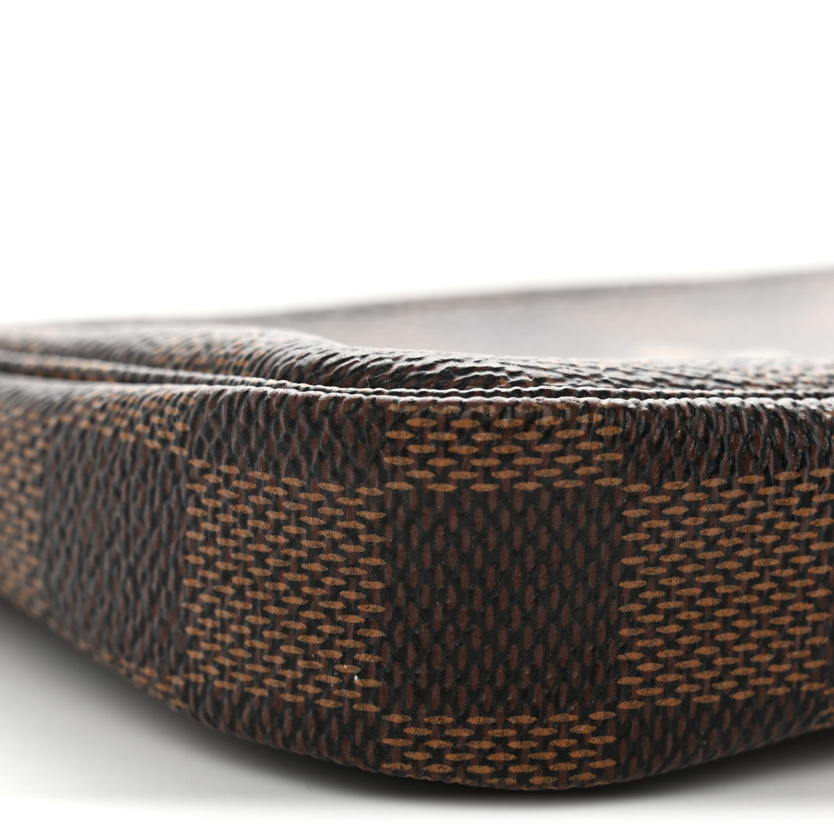 Damier Ebene Illustre Mini Pochette Accessories Violet