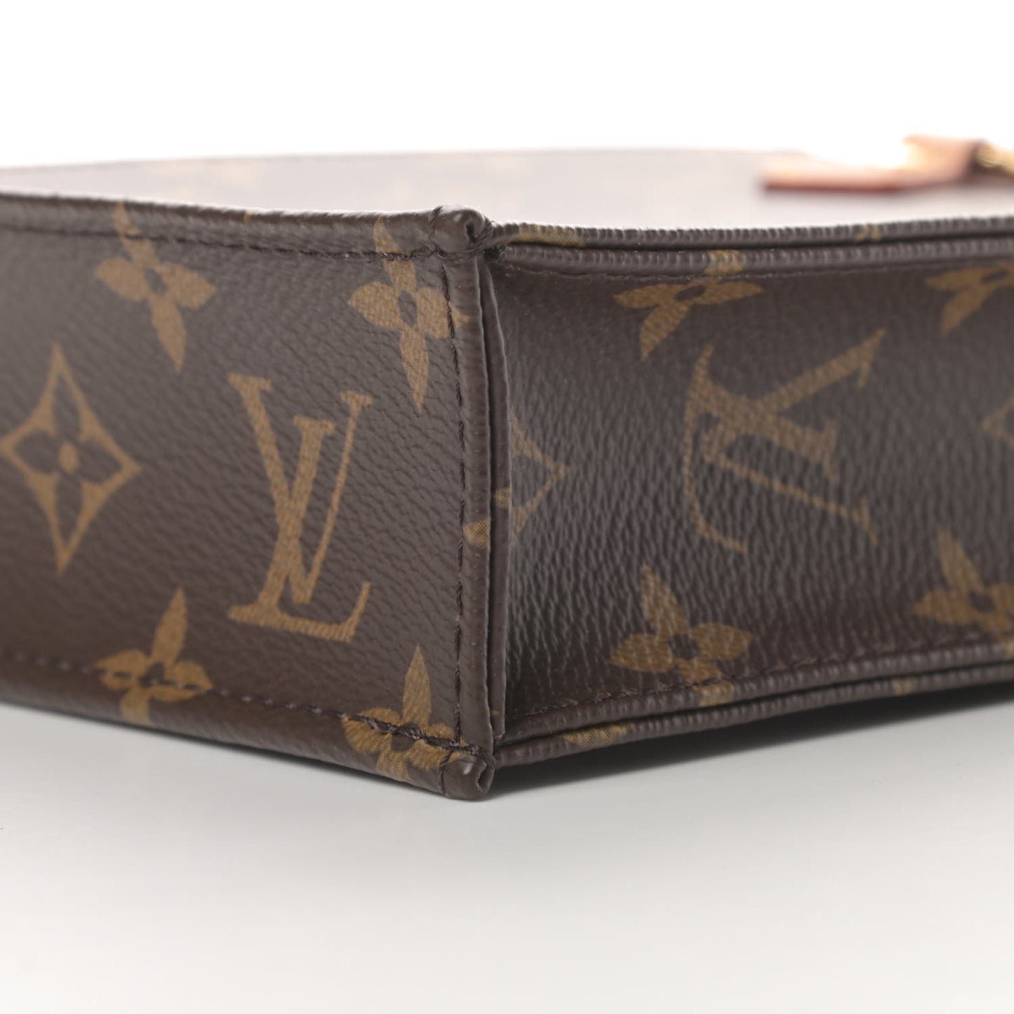 Monogram Petit Sac Plat