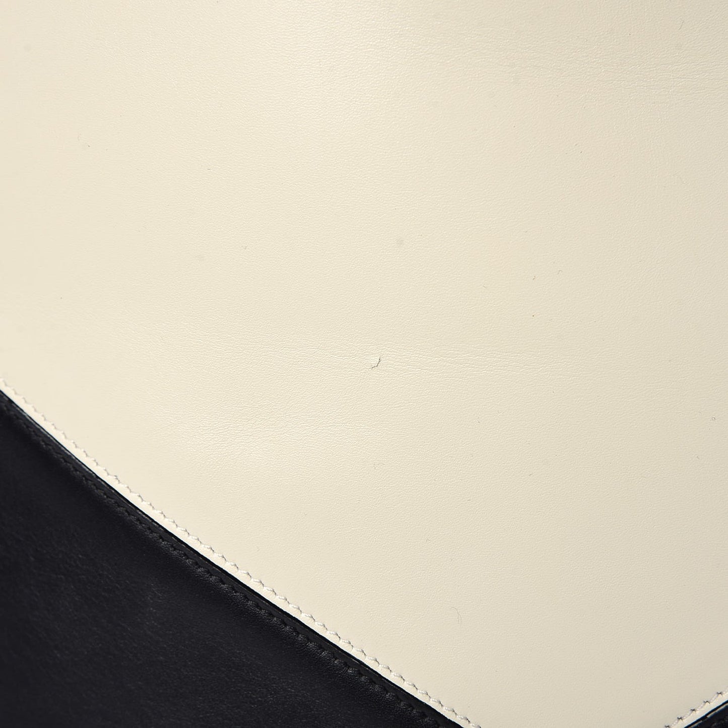 Shiny Smooth Calfskin Twisted Cabas Ivory Black