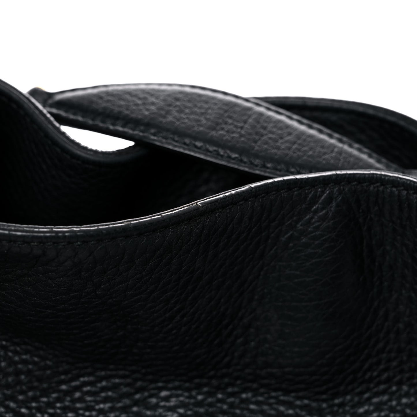 Pebbled Calfskin Medium Soho Chain Shoulder Bag Black