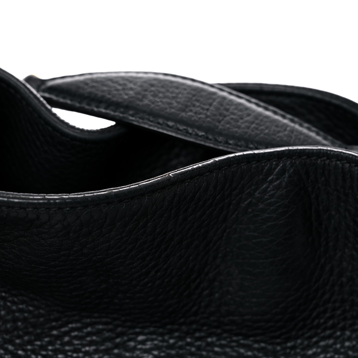 Gucci Pebbled Calfskin Medium Soho Chain Shoulder Bag Black 26 of 28