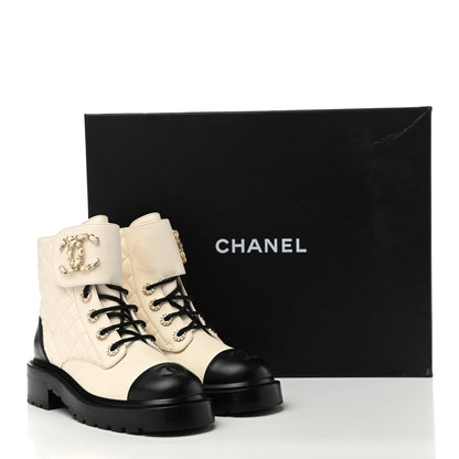 Chanel Shiny Goatskin Calfskin Quilted Lace Up Combat Boots 35.5 Ivory Black 10 of 10