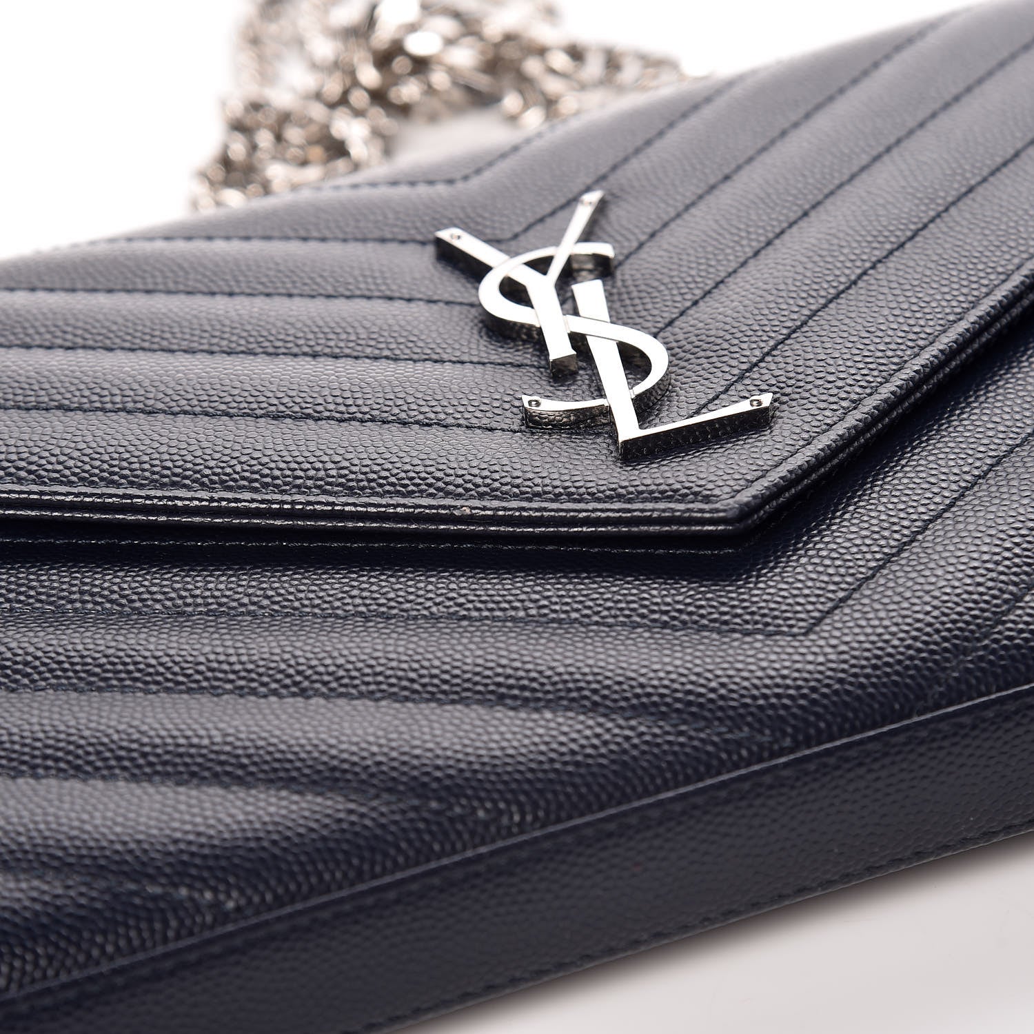 Saint Laurent Grain De Poudre Matelasse Chevron Monogram Chain Wallet Deep Marine 11 of 12