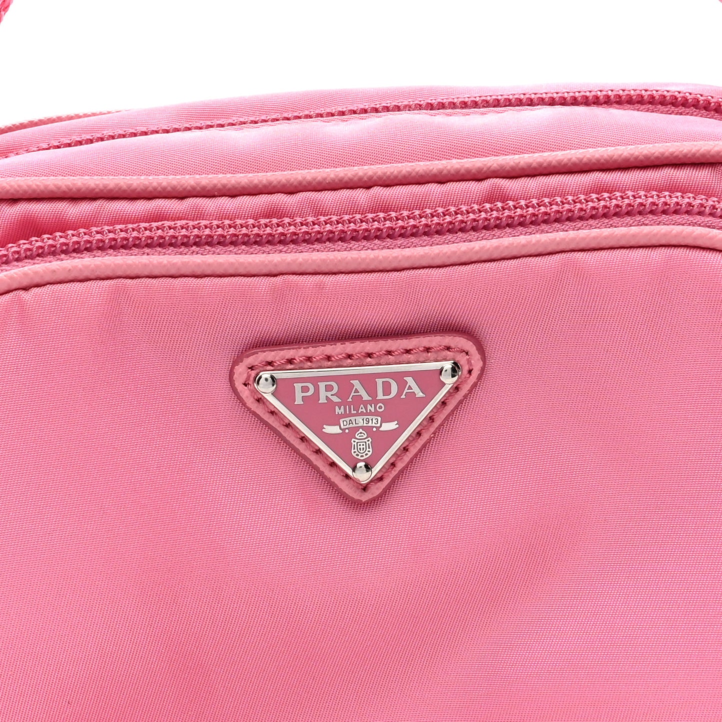 Tessuto Nylon Saffiano Brique Crossbody Bag Re-Edition 2005 Begonia