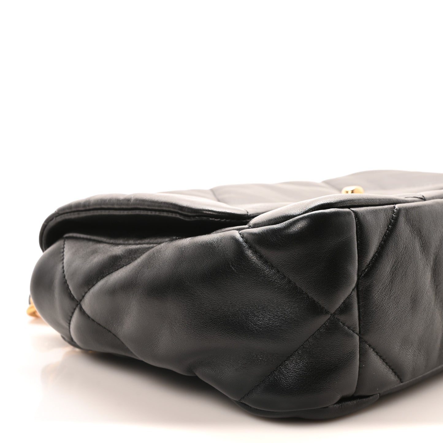 Lambskin Quilted Medium Chanel 19 Flap Black
