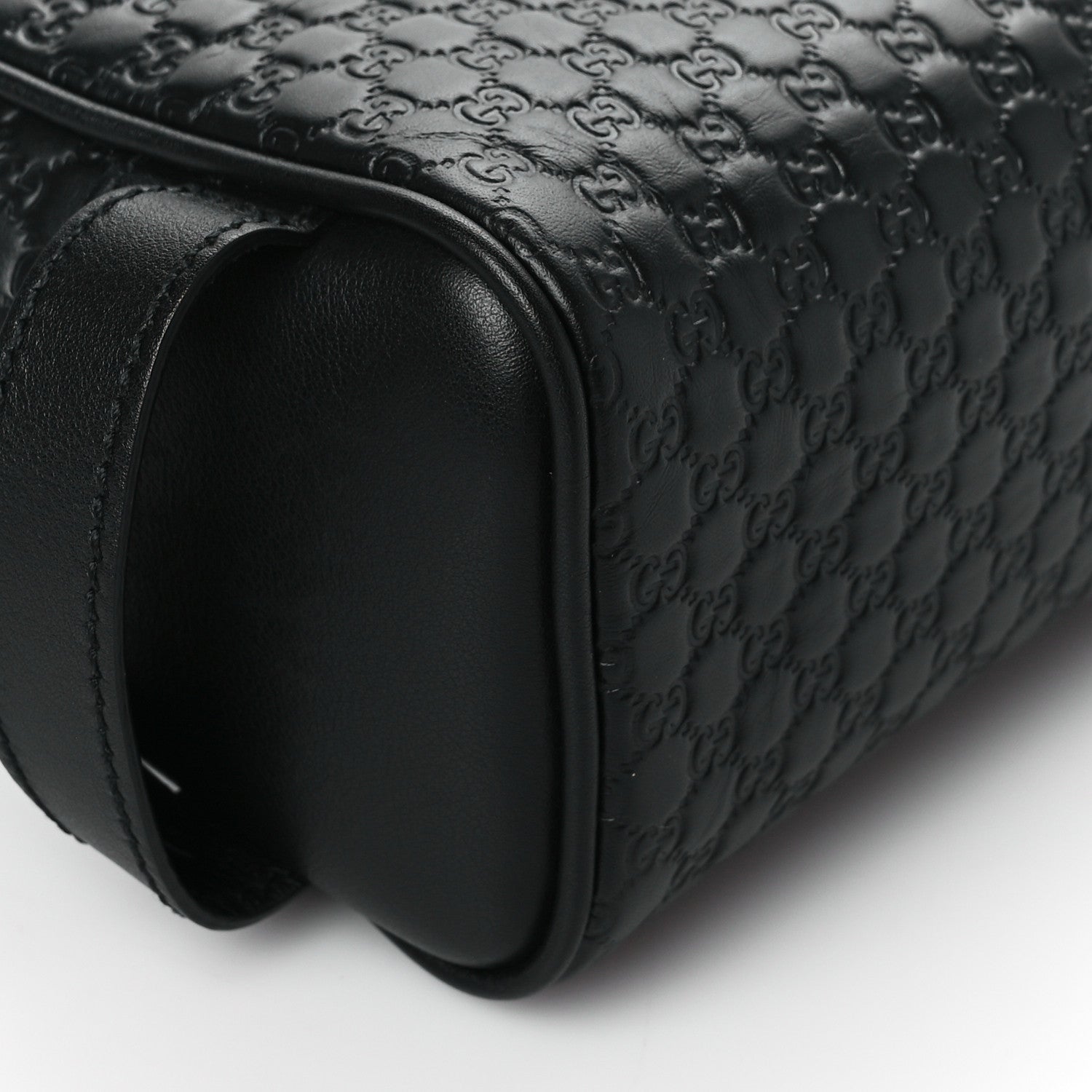 Gucci Microguccissima Toiletry Case Black 10 of 11