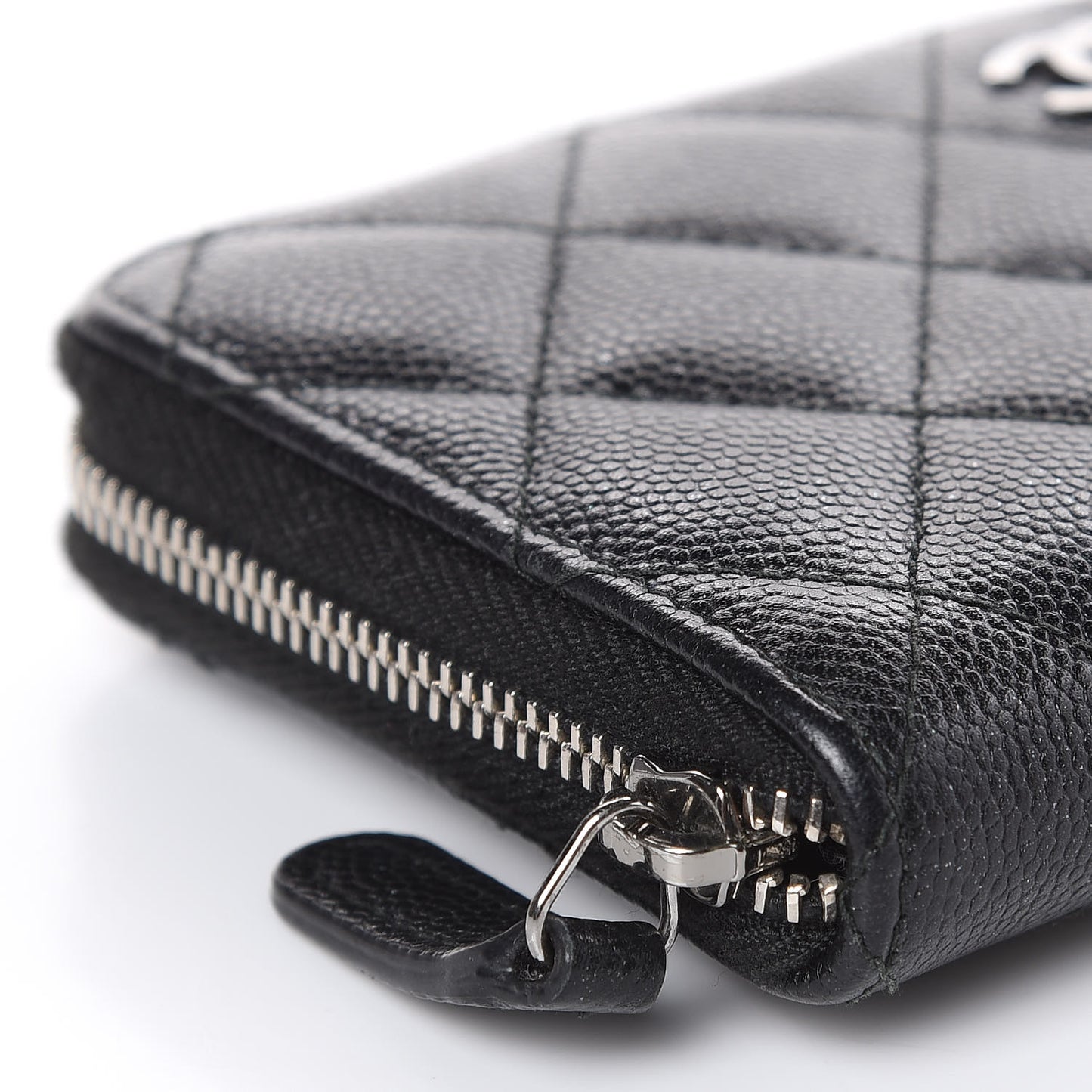 Metallic Caviar Quilted Medium Zip Around Wallet Black