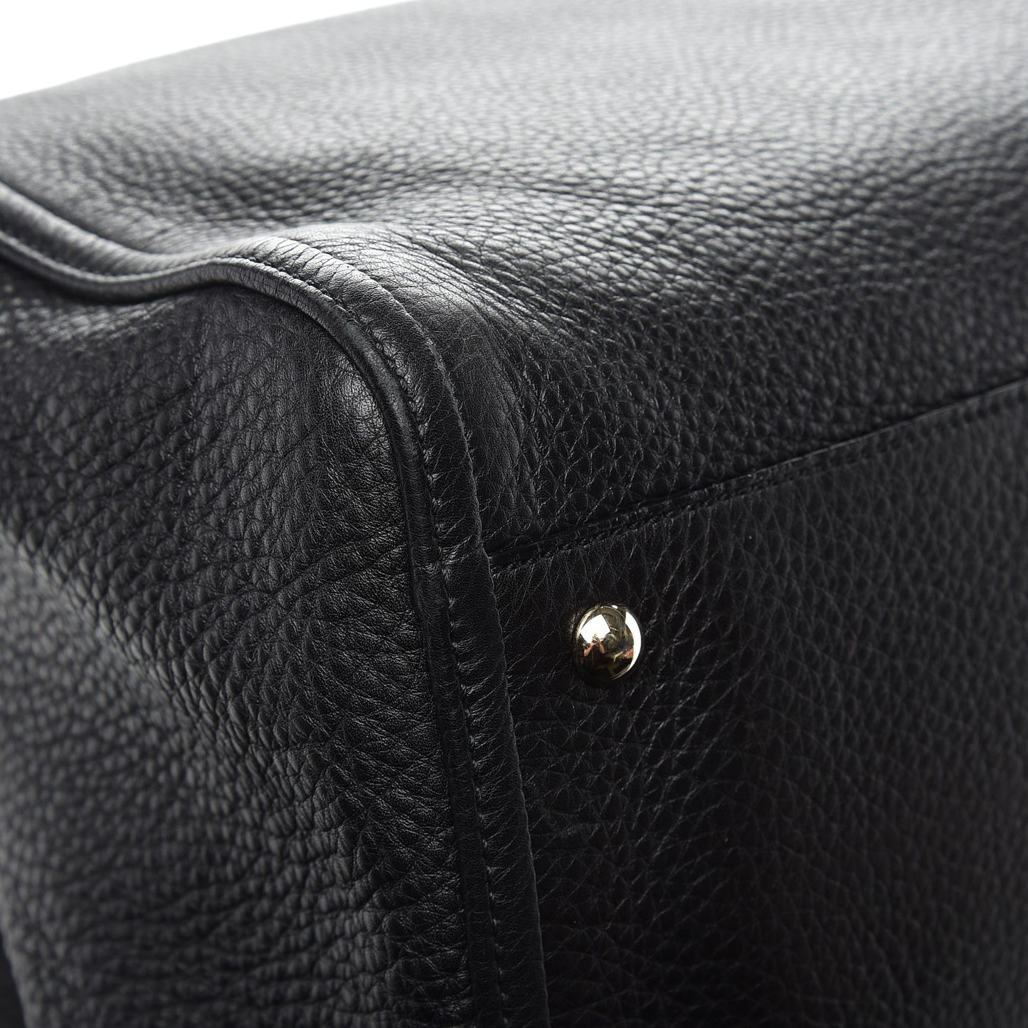 Pebbled Calfskin Medium Soho Shoulder Bag Black