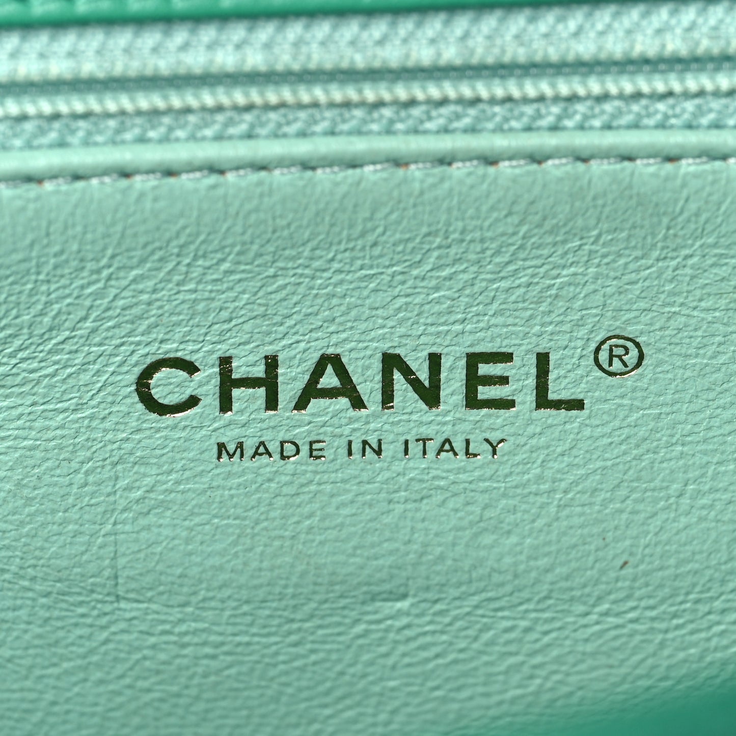 Caviar Quilted Medium CC Filigree Flap Green