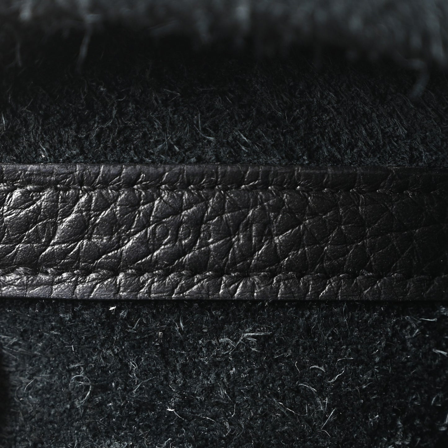 Taurillon Clemence Picotin Lock 18 PM Black Black