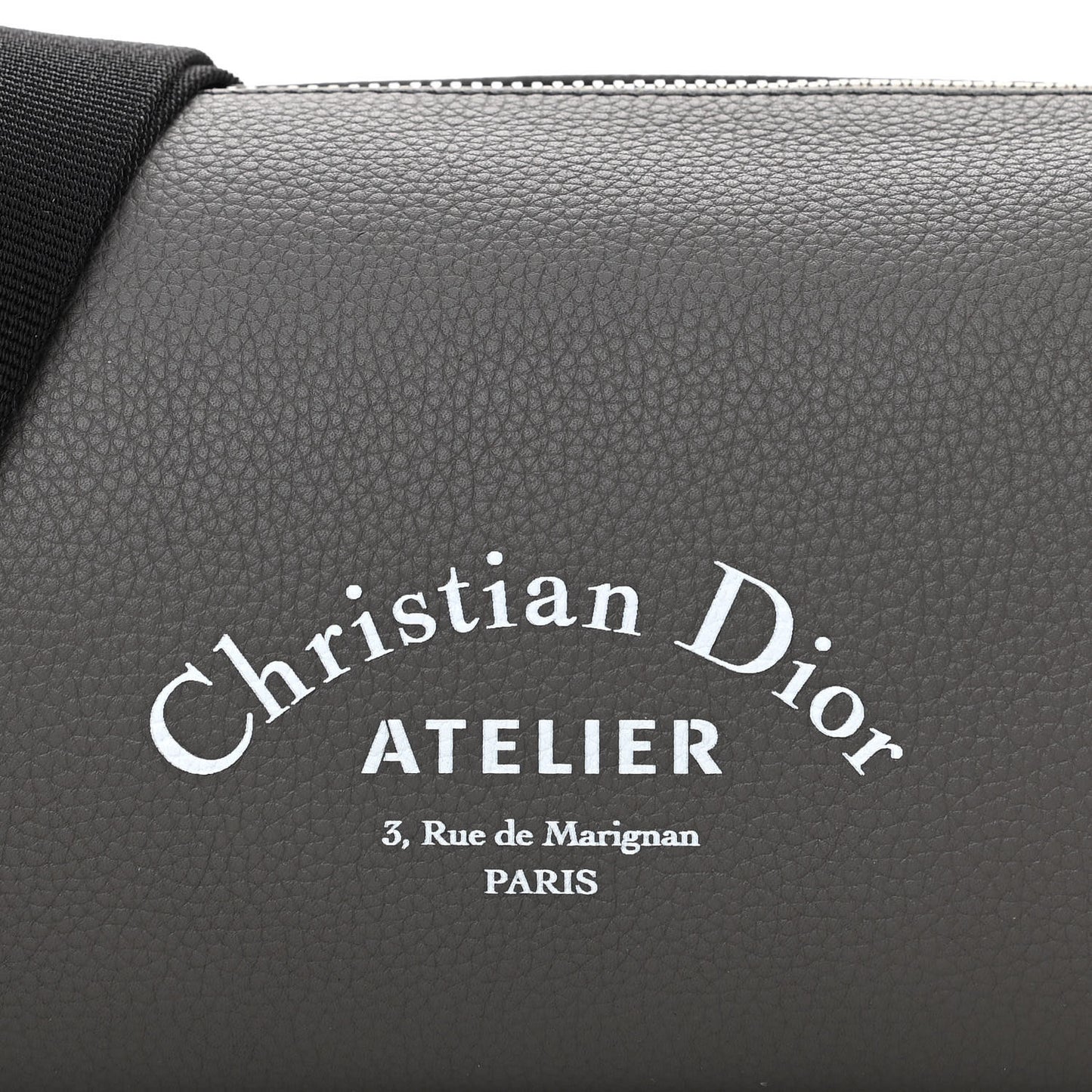 HOMME Grained Calfskin Mens Roller Pouch Grey