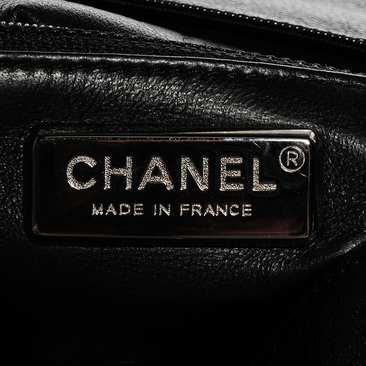 Metallic Goatskin Luxe Ligne Flap Bag Black