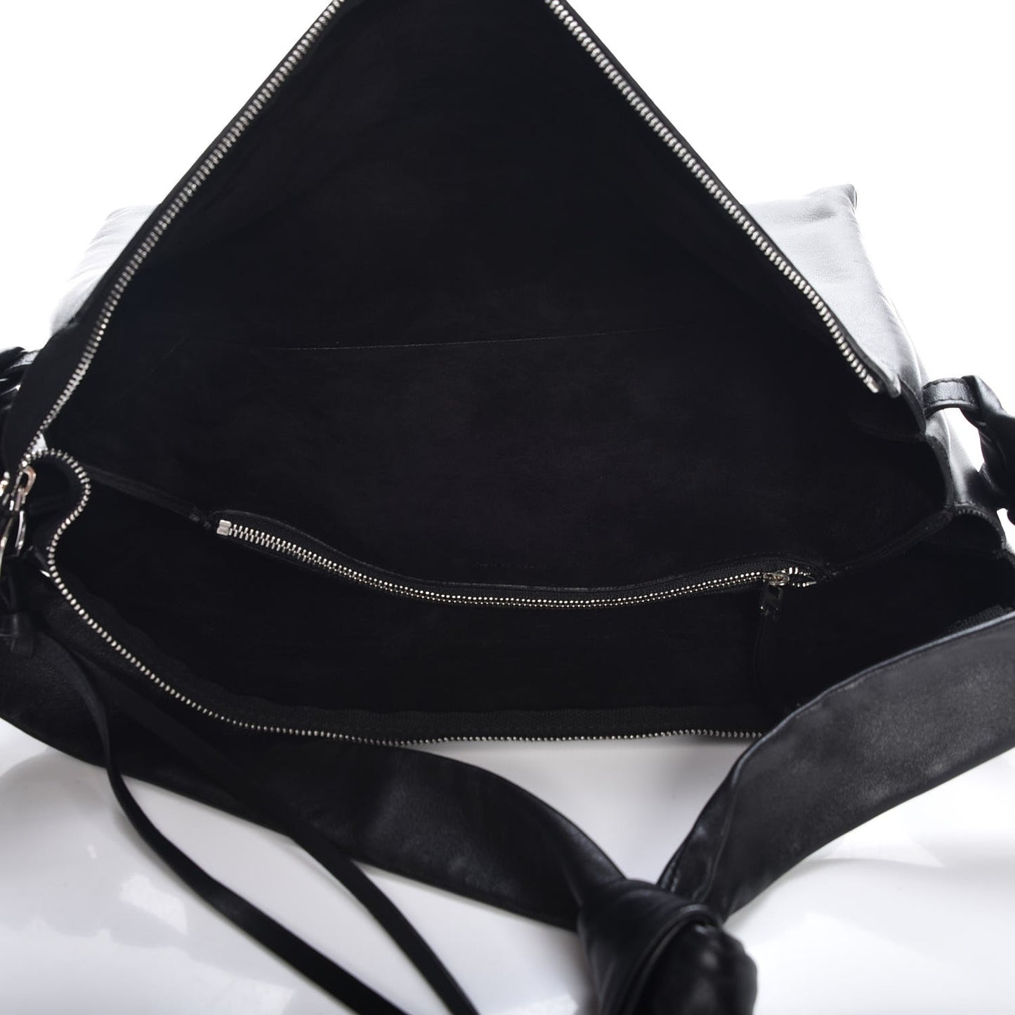 Lambskin Medium Knotted Bag Black