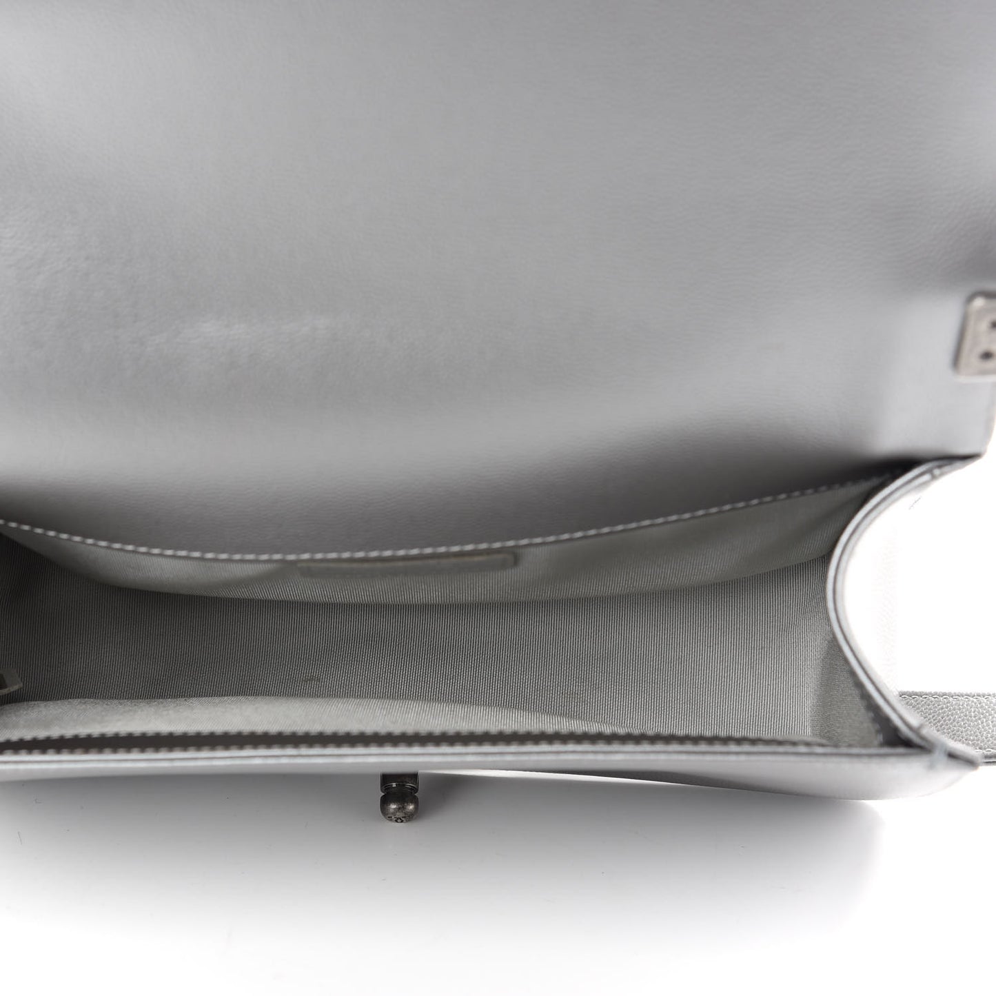 Metallic Caviar Quilted Medium Boy Flap Silver