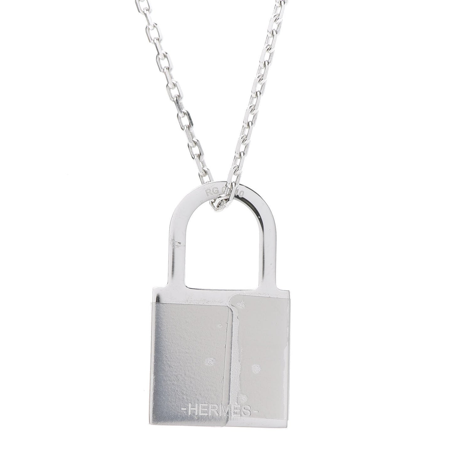 Swift Small O'Kelly Pendant Necklace Black