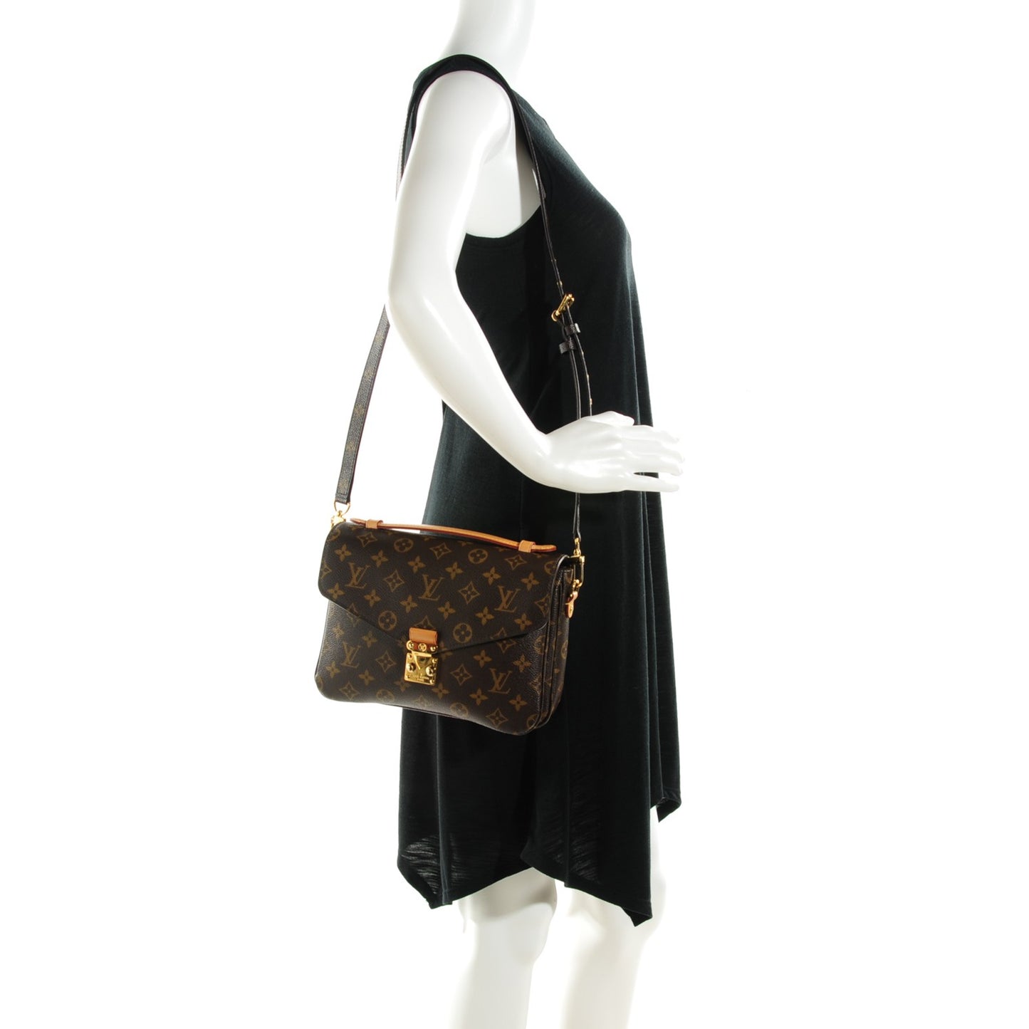 Monogram Pochette Metis