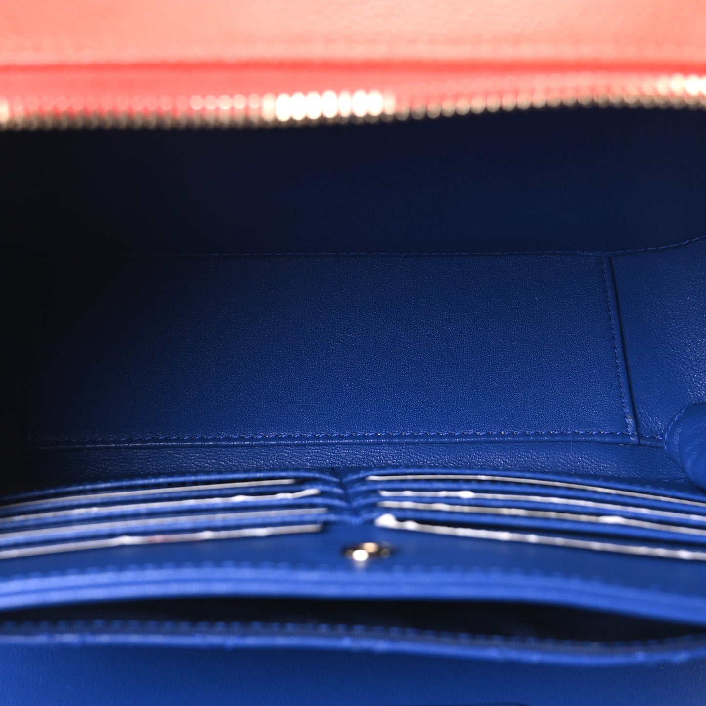 Caviar Quilted Large CC Filigree Vanity Case Blue White Red
