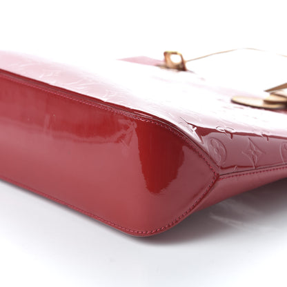 Louis Vuitton Vernis Brentwood Pomme D'Amour 7 of 10