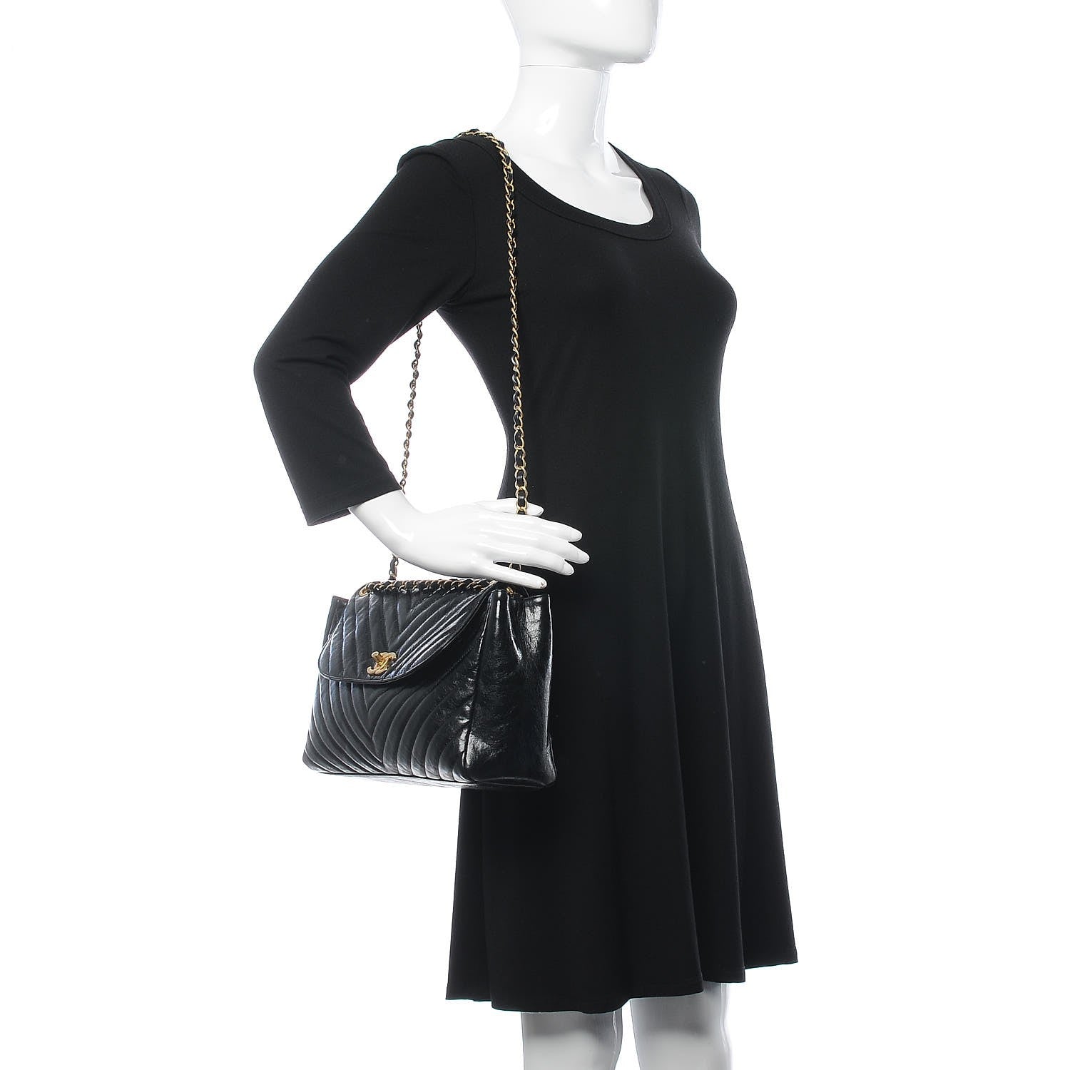 Chanel Glazed Calfskin Chevron Quilted Large Hampton Flap Black 2 of 8