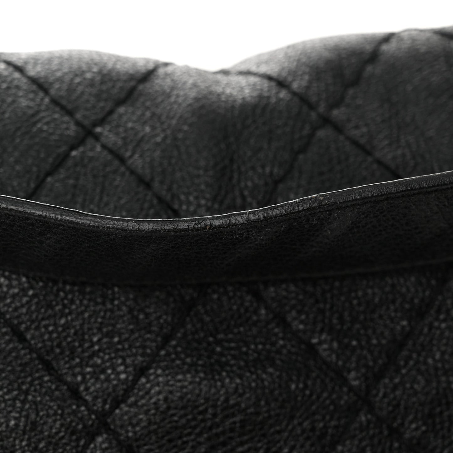 Glazed Calfskin Stitched XL On The Road Flap Black