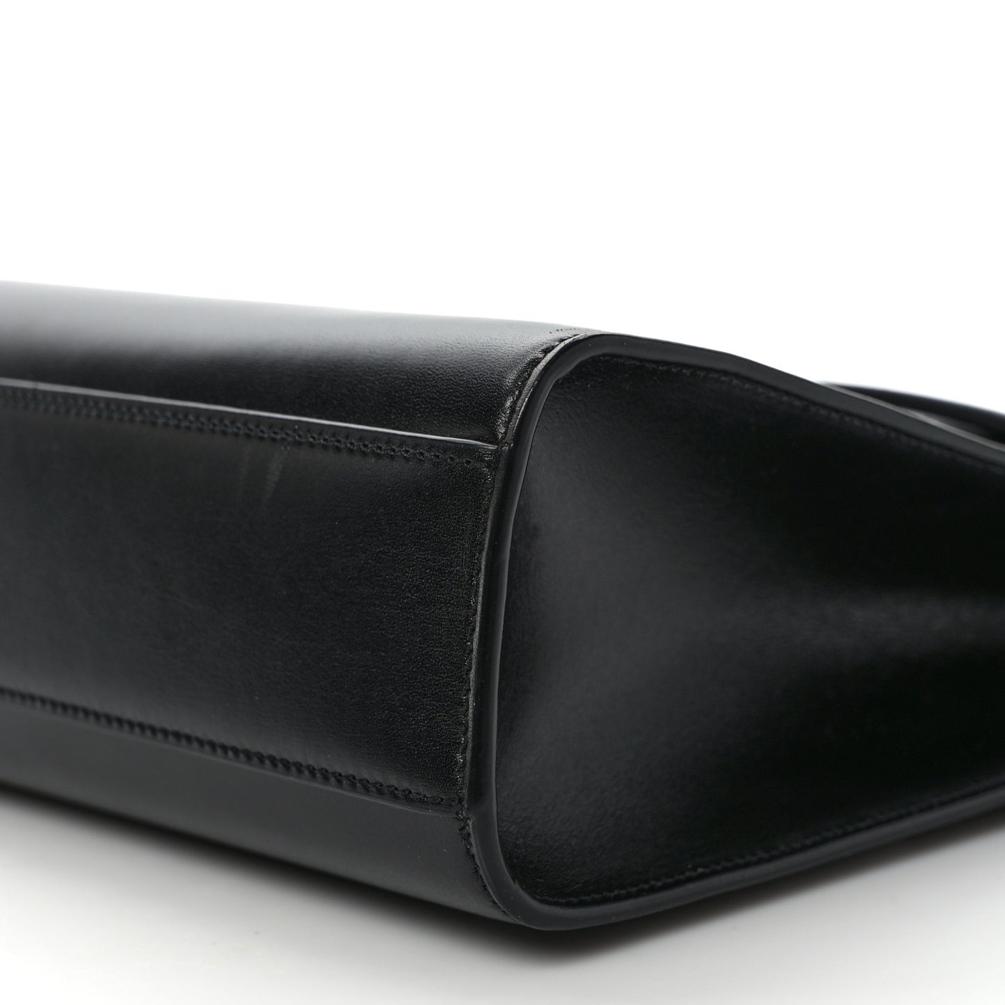 Smooth Calfskin Manhattan Shoulder Bag Black