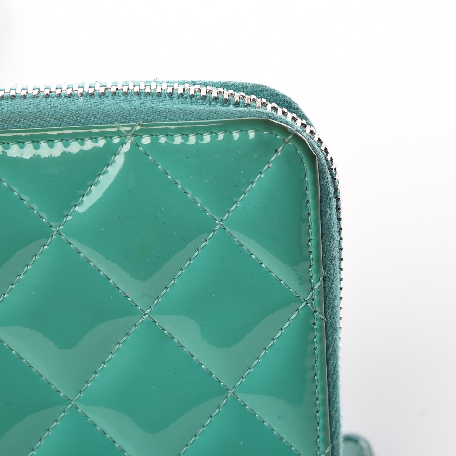 Chanel Patent Calfskin Quilted Large Gusset Zip Around Wallet Green 16 of 19